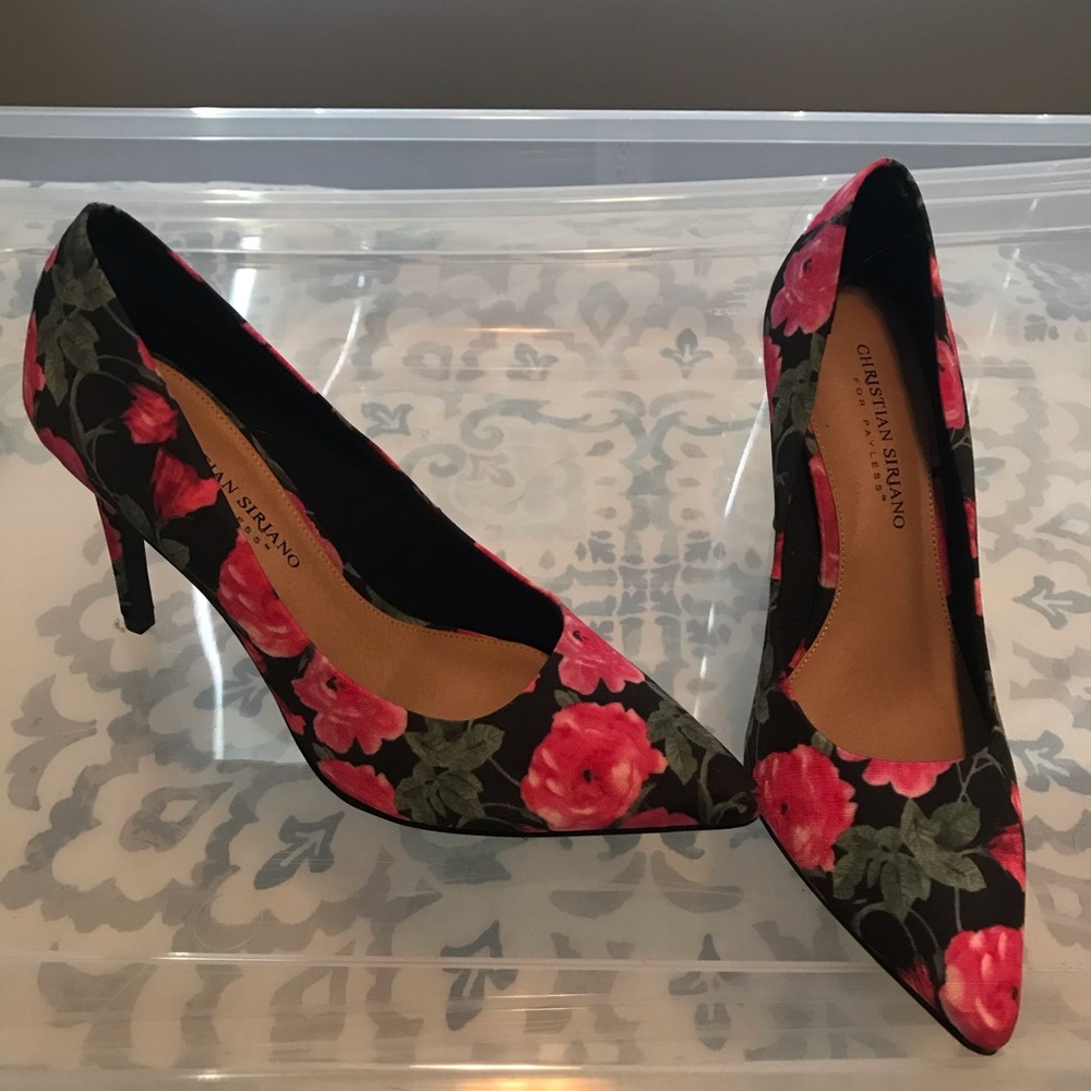 Floral print heels